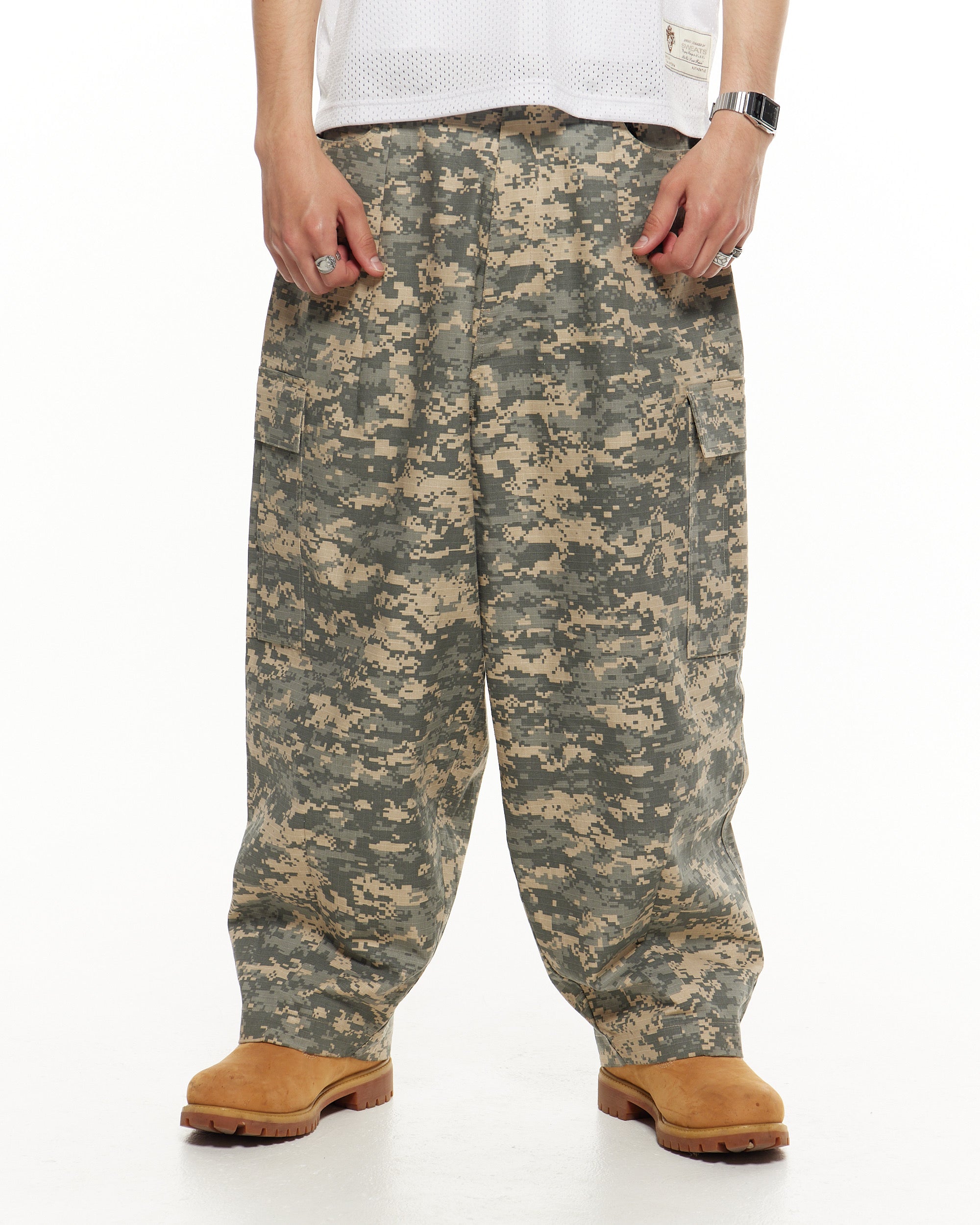 CARGO PANT - DIGI CAMO - SWEATS EU