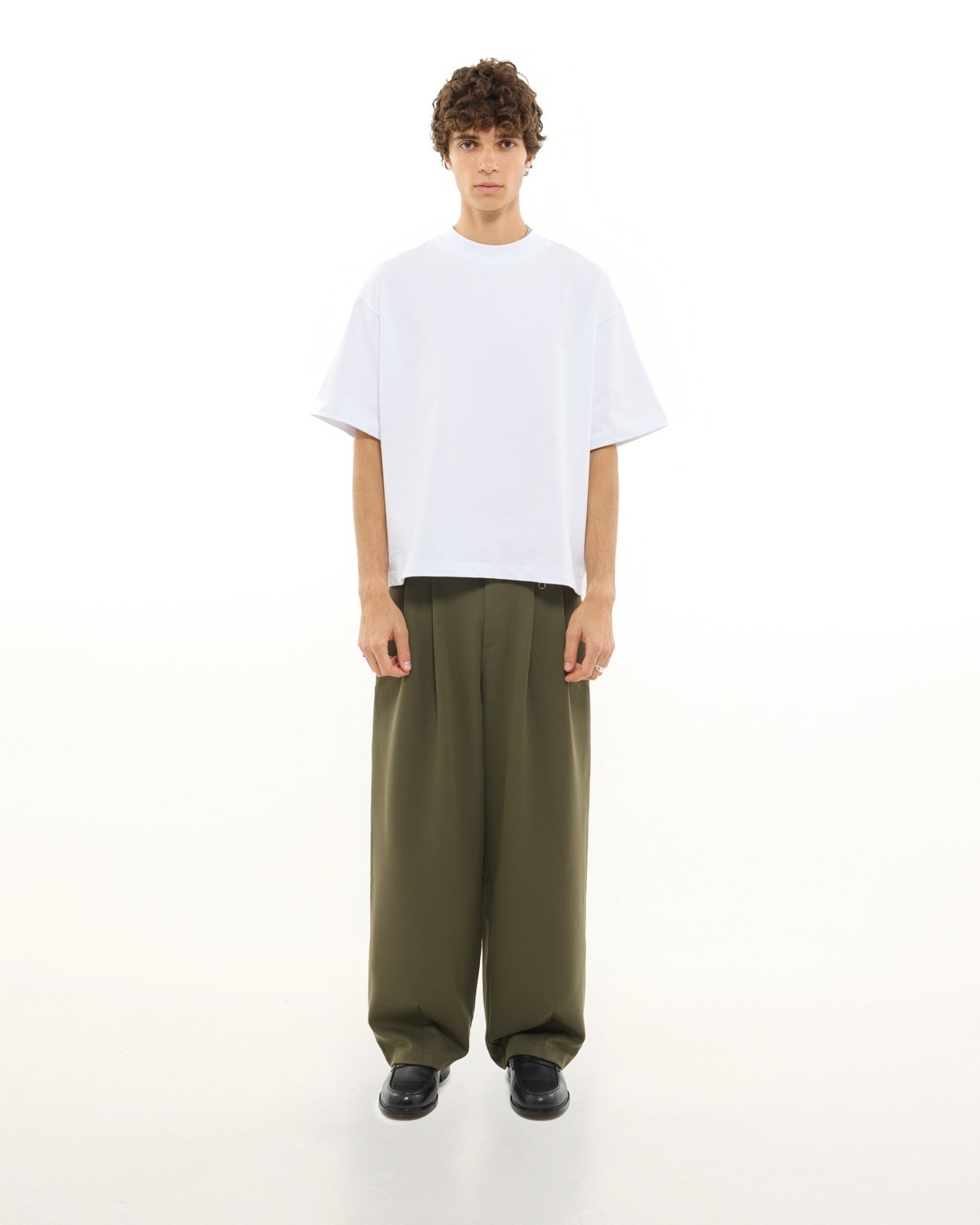 PLEATED PANT - OLIVE - SWEATS EU