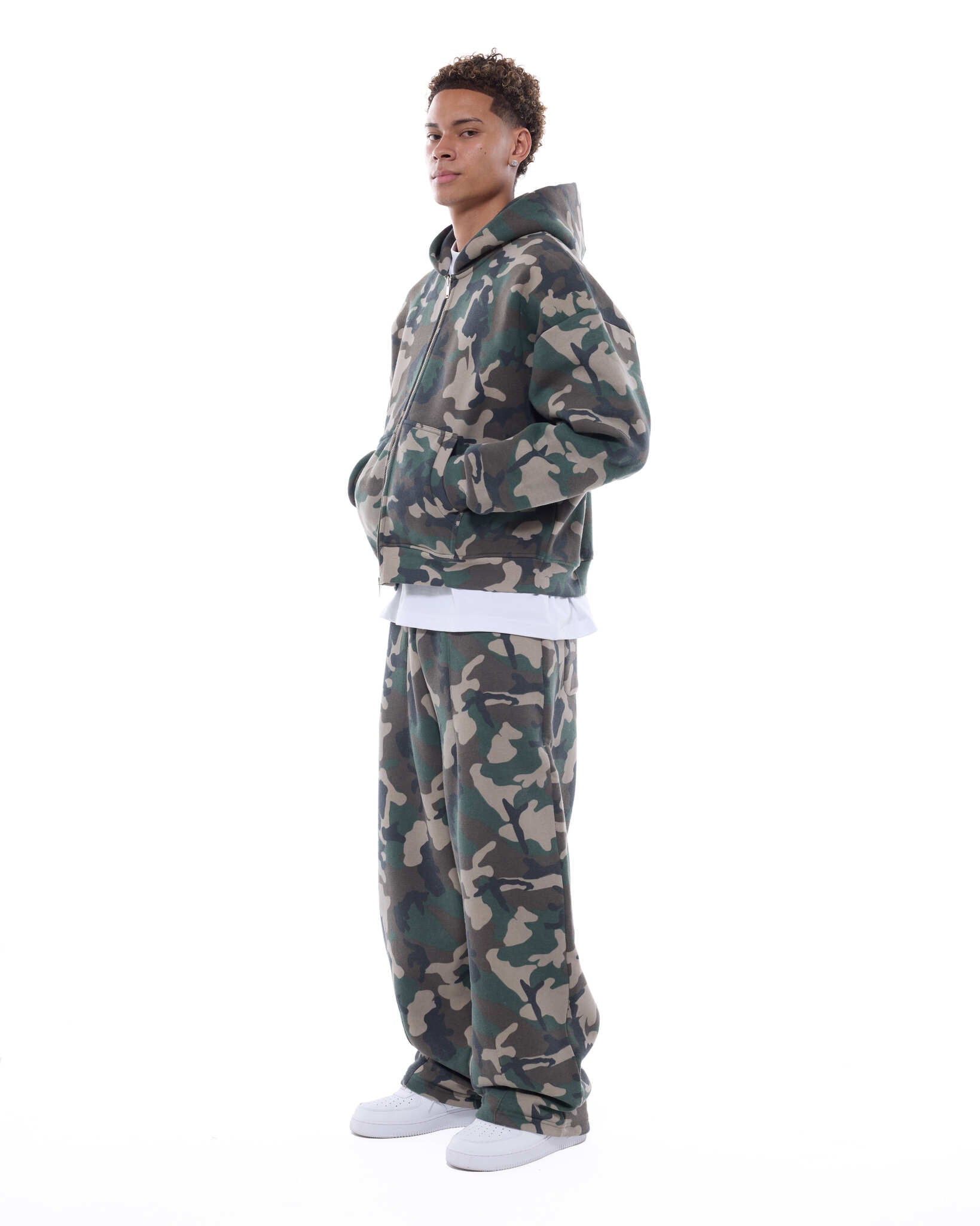 COZY ZIP UP - CAMO - SWEATS EU