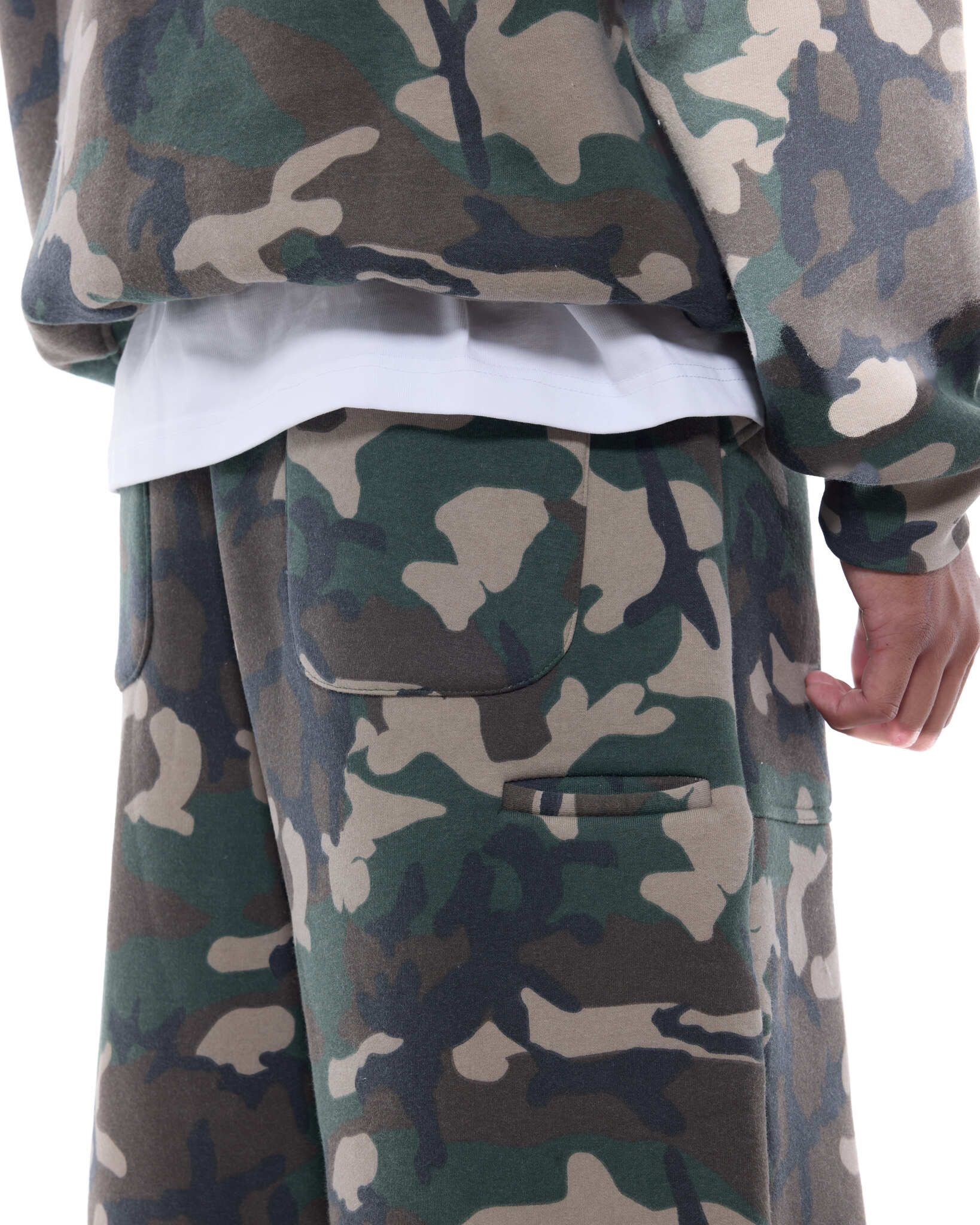 COZY SHORTS - CAMO - SWEATS EU