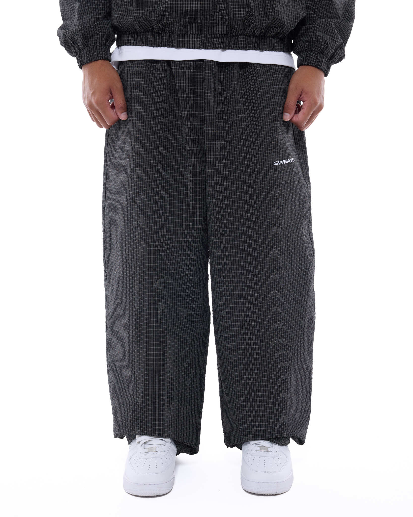 CHECKERED TRACK PANT - BLACK/WHITE - SWEATS EU