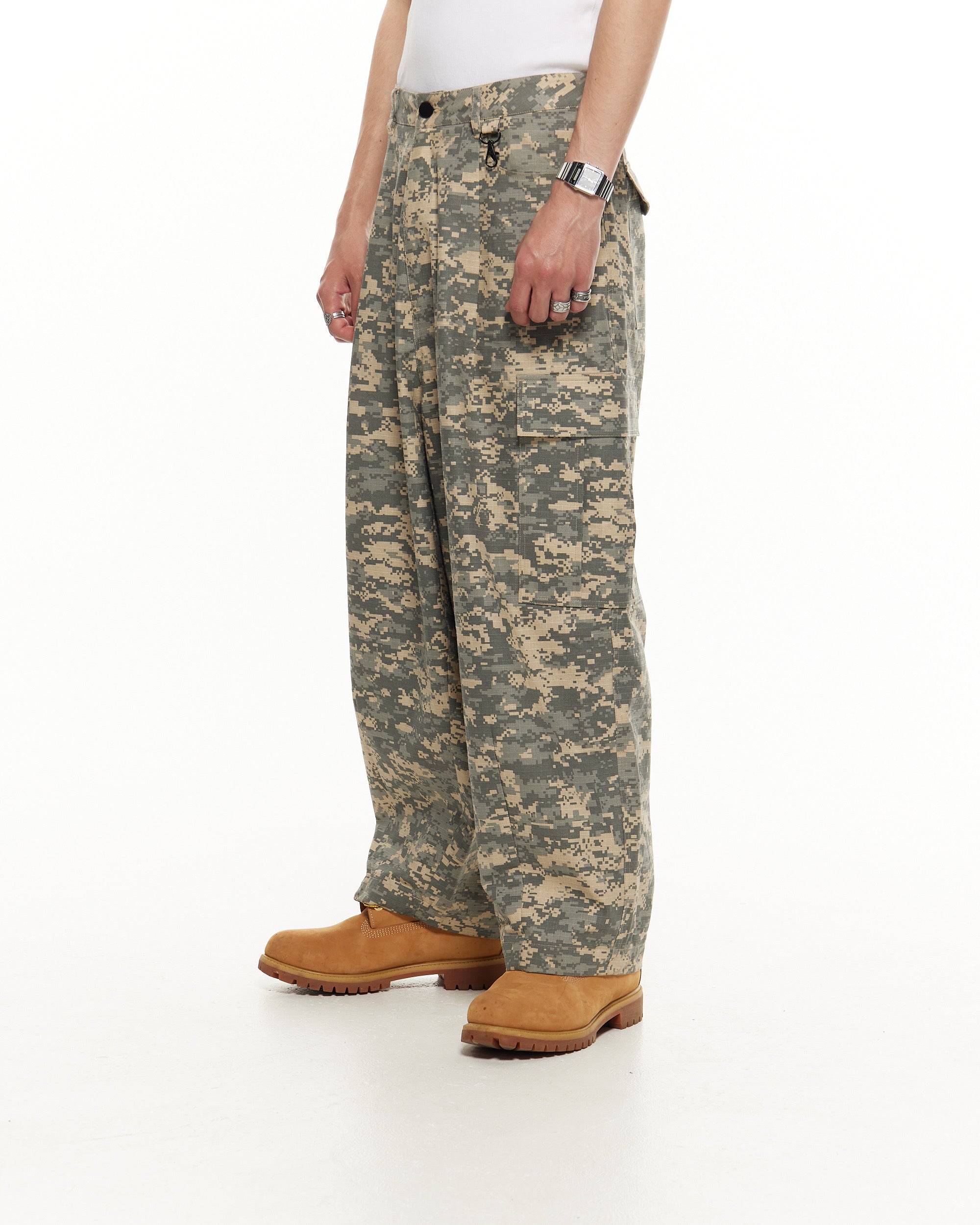 CARGO PANT - DIGI CAMO - SWEATS EU
