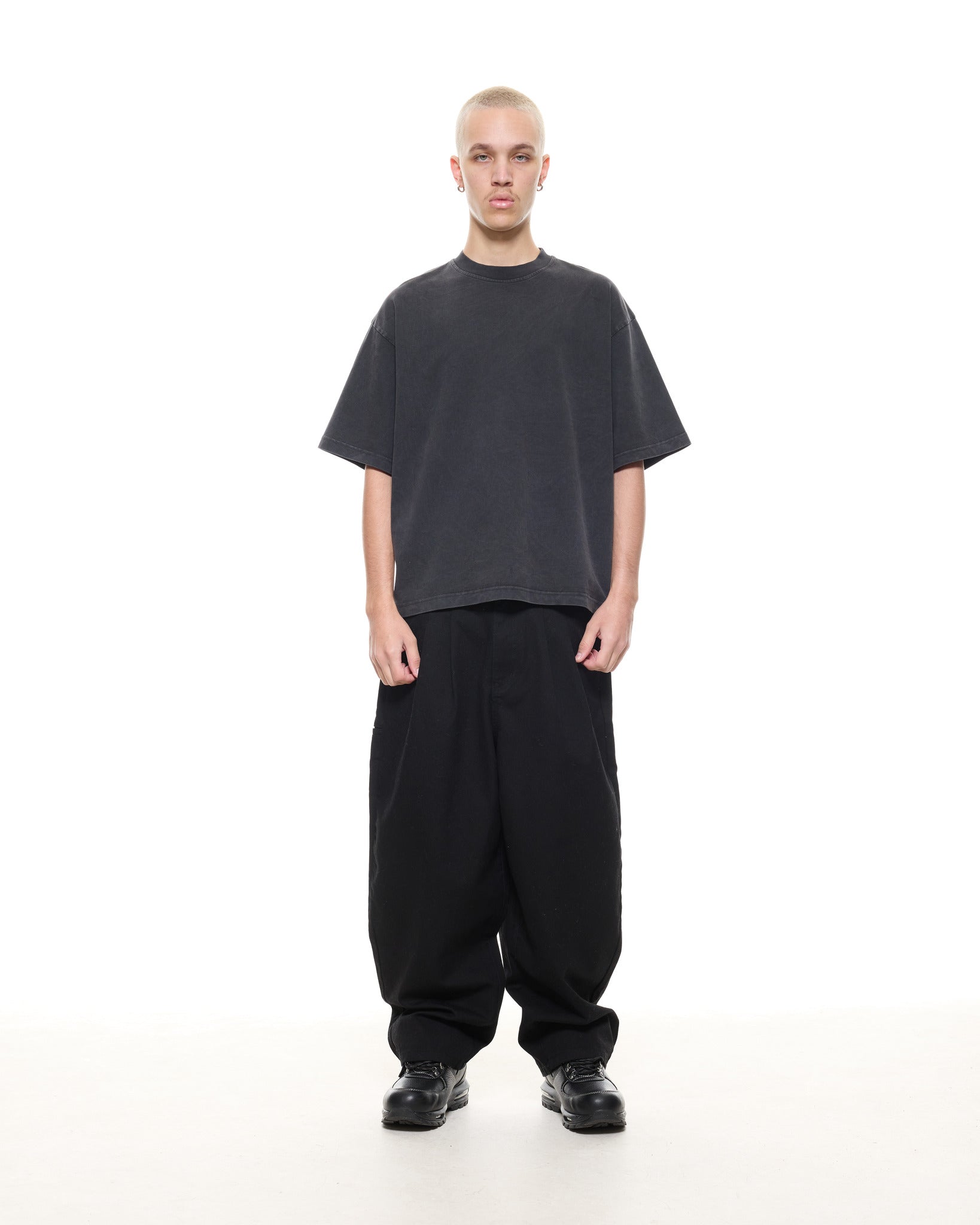 SIGNATURE BLANK T-SHIRT - WASHED BLACK - SWEATS EU
