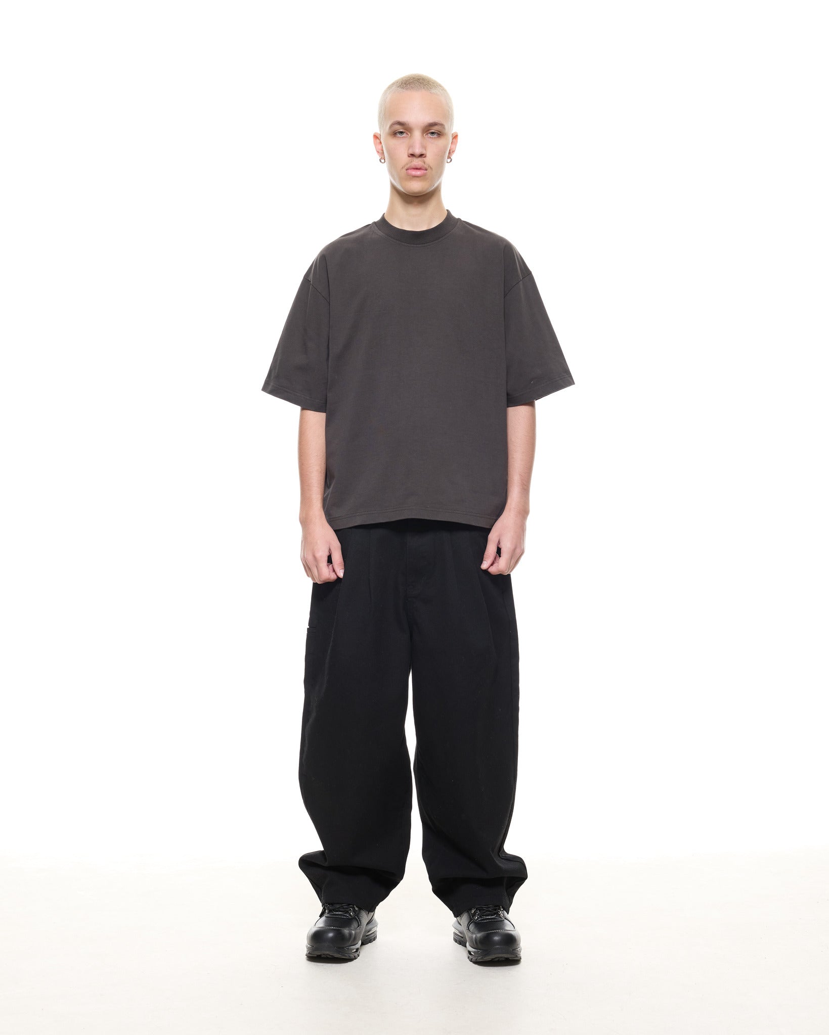 SIGNATURE BLANK T-SHIRT - COFFEE - SWEATS EU