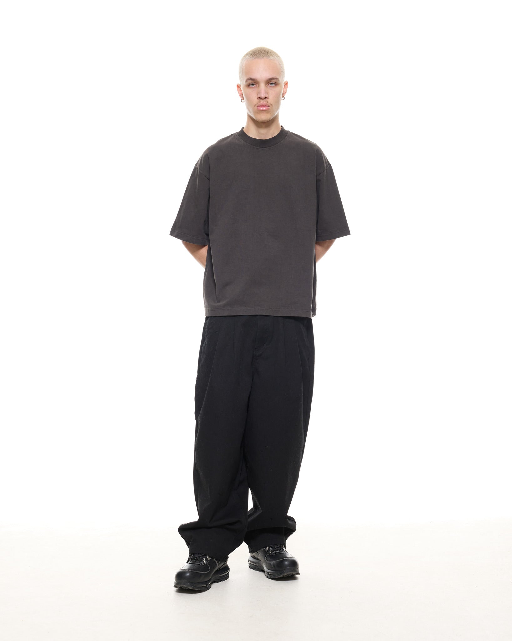 SIGNATURE BLANK T-SHIRT - COFFEE - SWEATS EU
