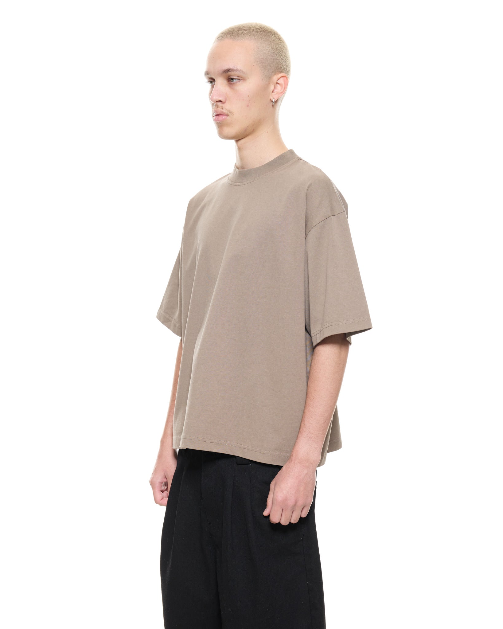 SIGNATURE BLANK T-SHIRT - DUST - SWEATS EU