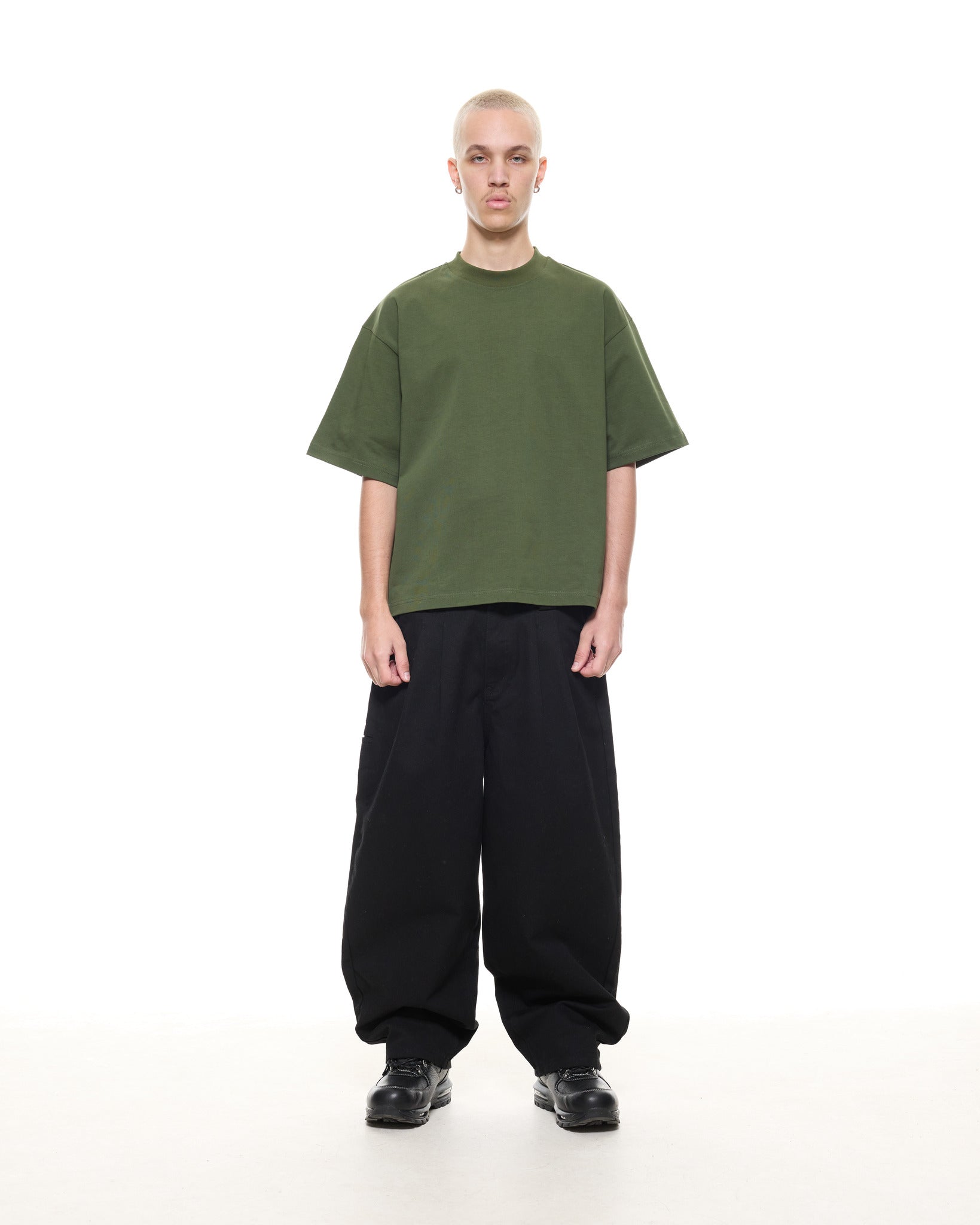 SIGNATURE BLANK T-SHIRT - MILITANT - SWEATS EU