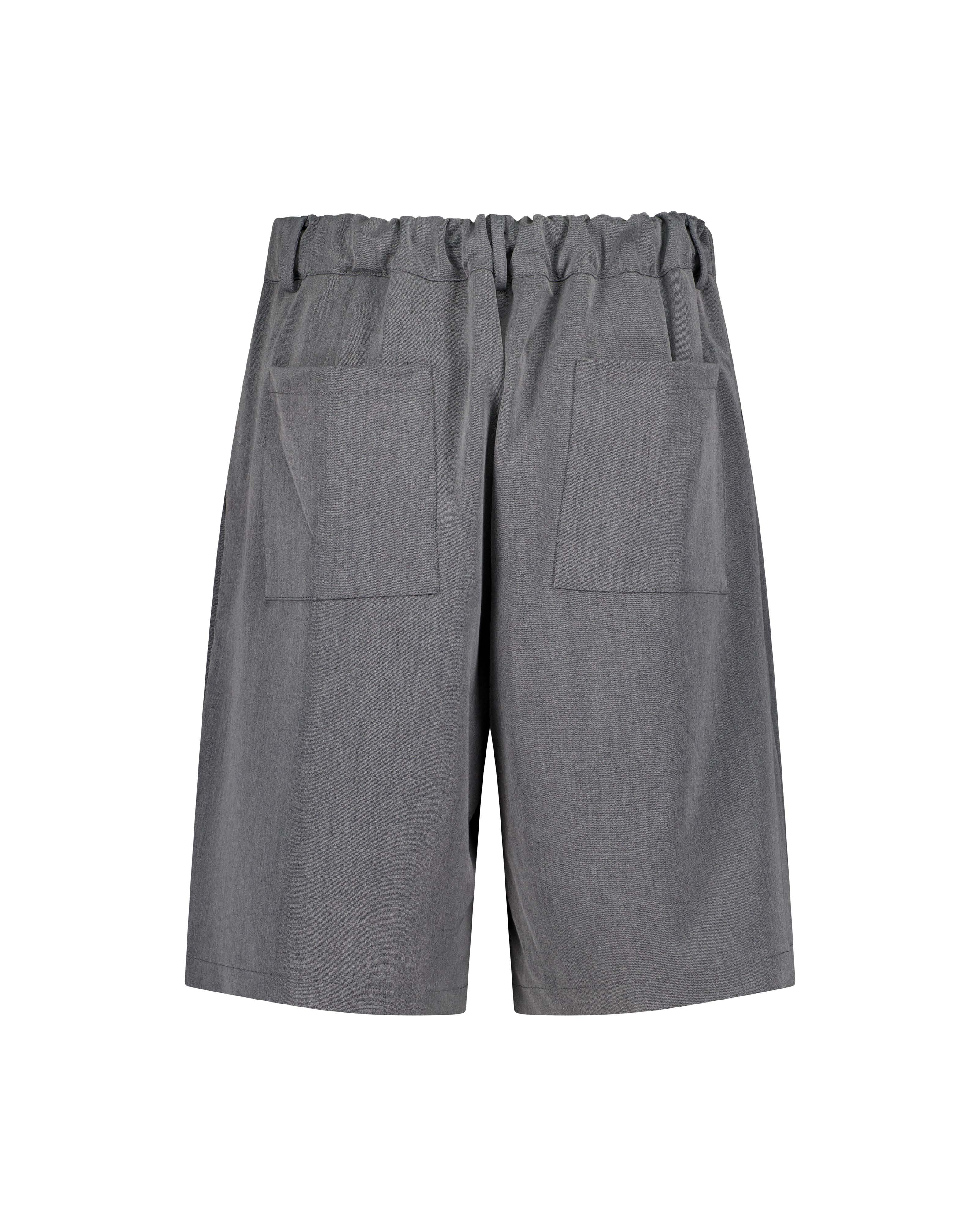 PLEATED SHORT - GREY