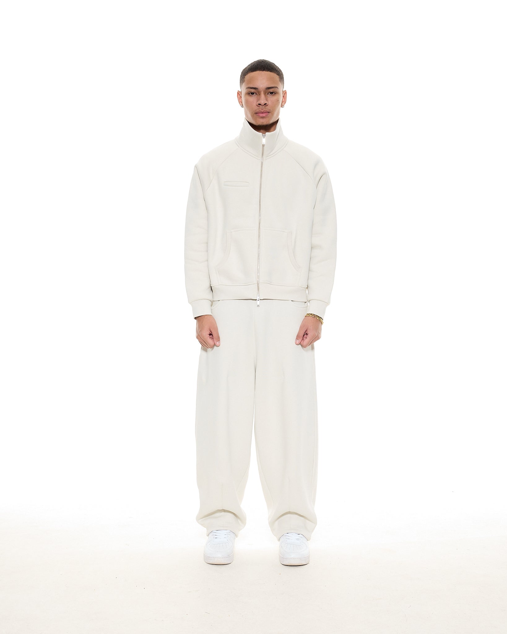 COZY TRACK JACKET - CHALK - SWEATS EU
