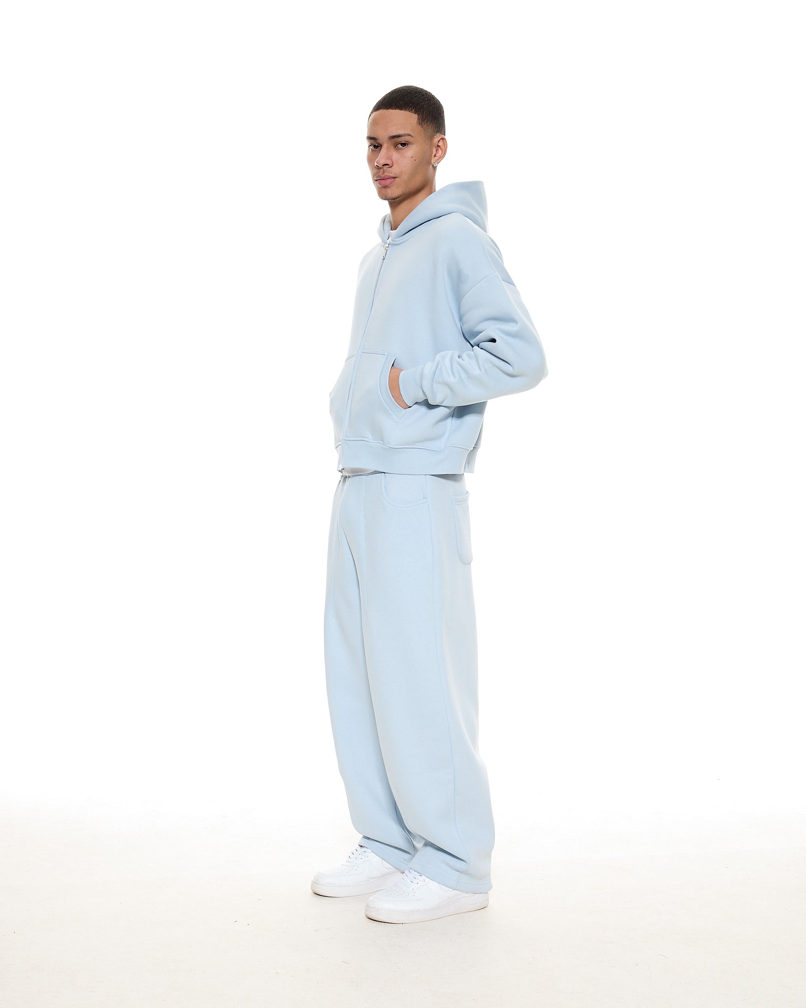 COZY ZIP UP - GLACIER - SWEATS EU