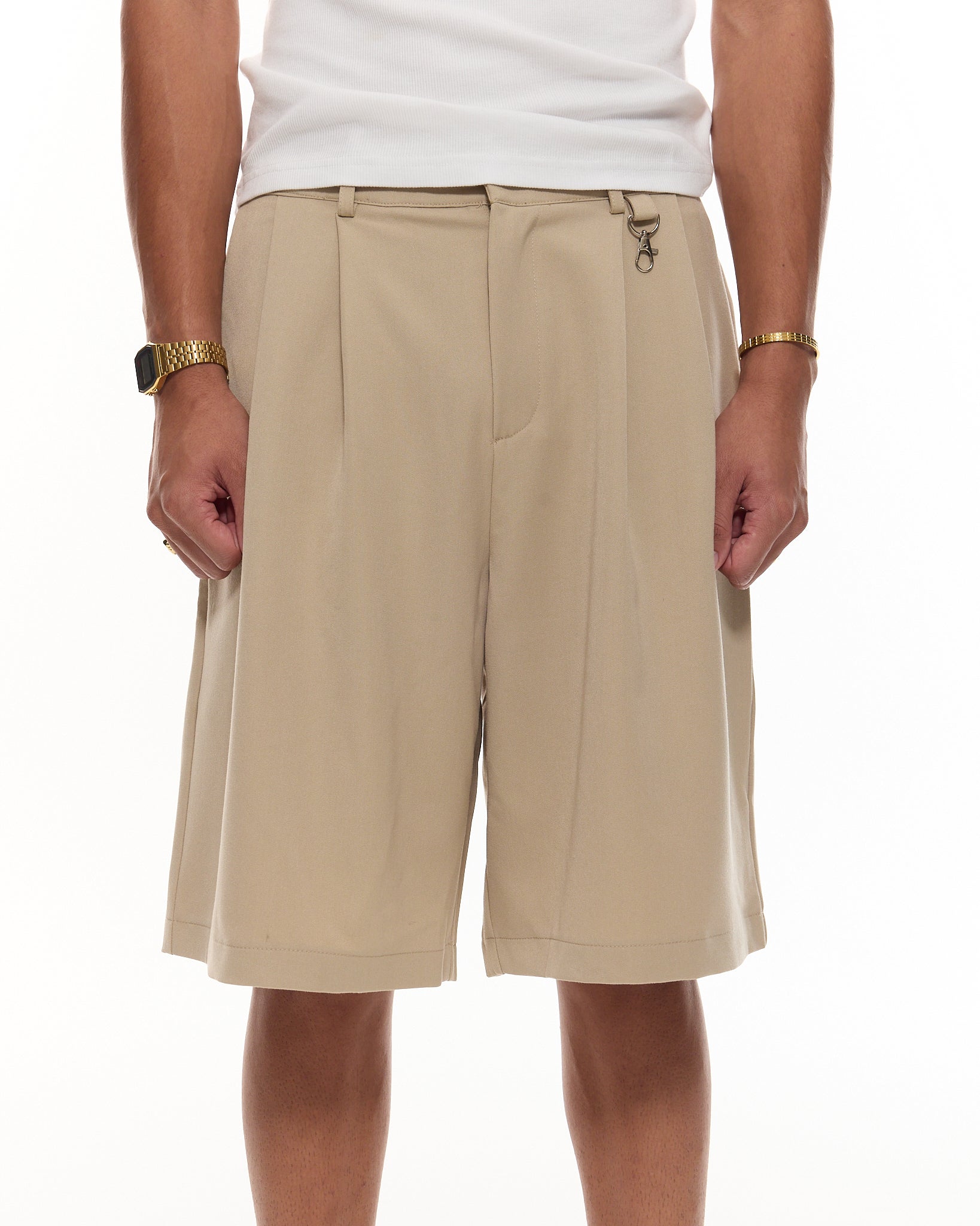 PLEATED SHORT - SAND