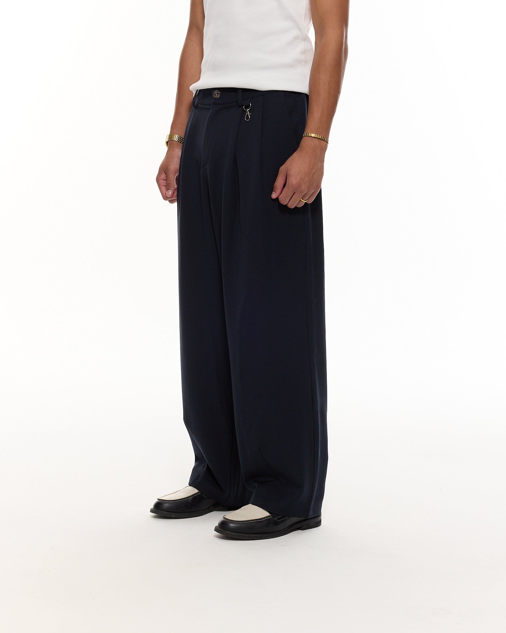 PLEATED PANT - NAVY - SWEATS EU
