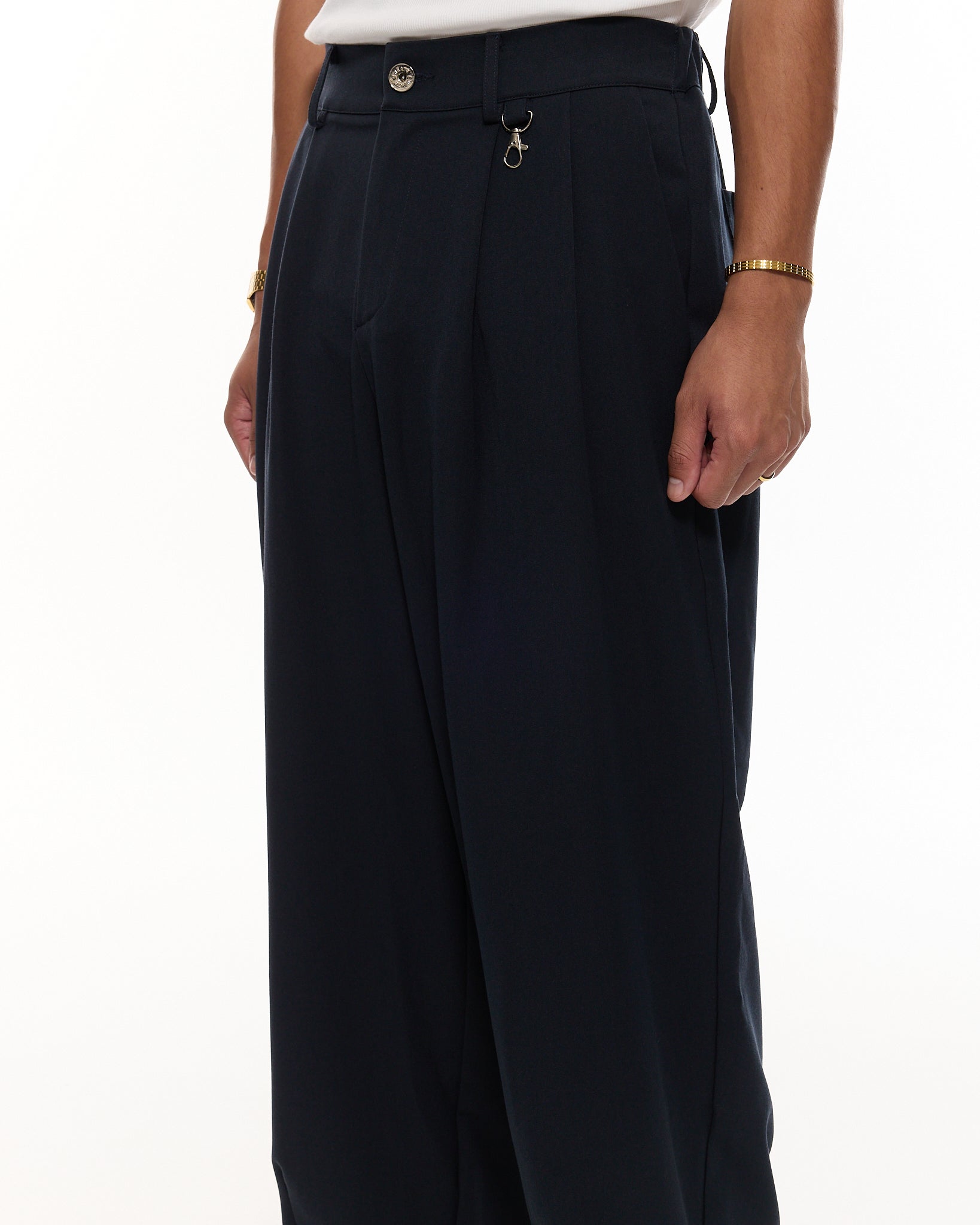PLEATED PANT - NAVY - SWEATS EU