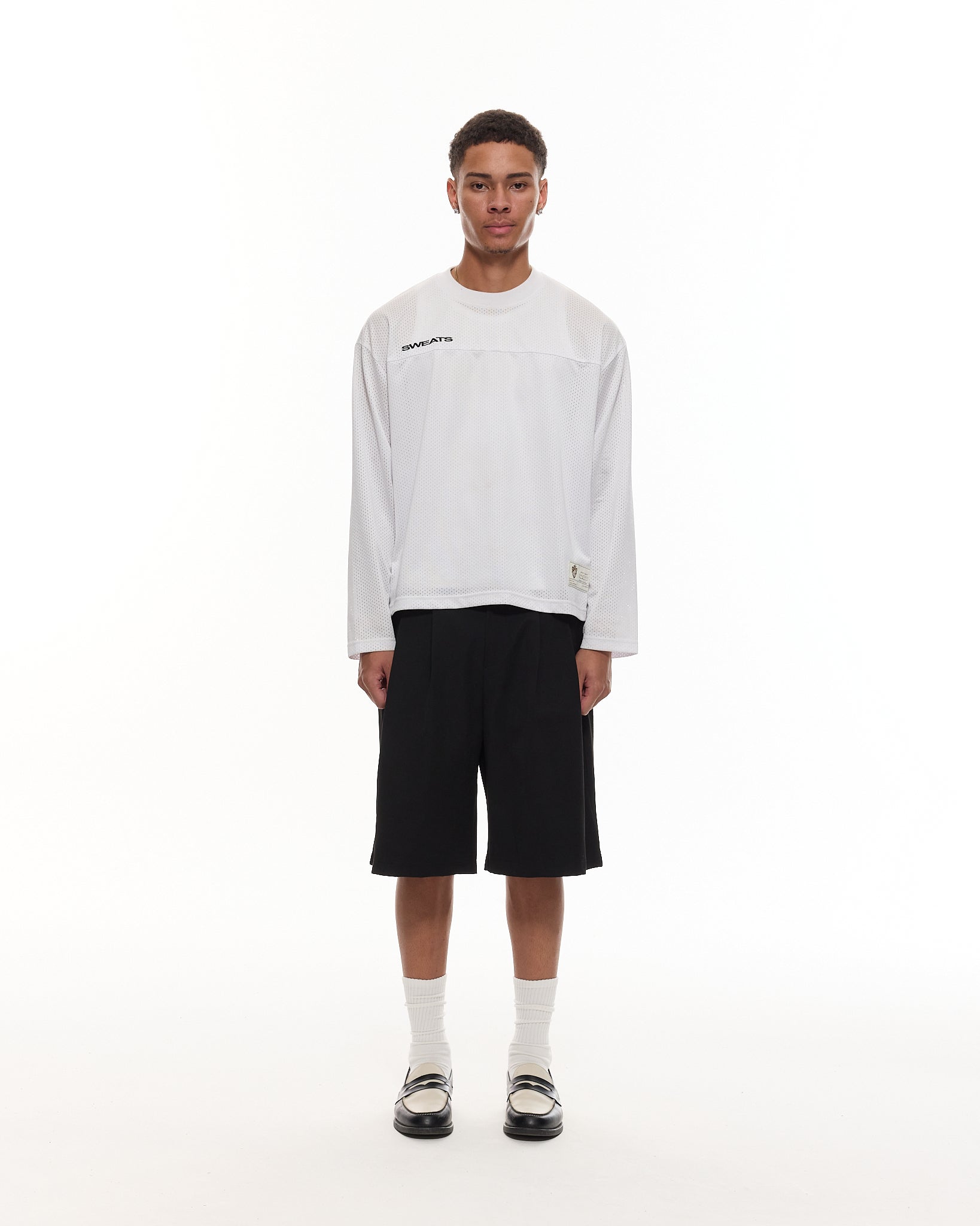 PLEATED SHORT - BLACK