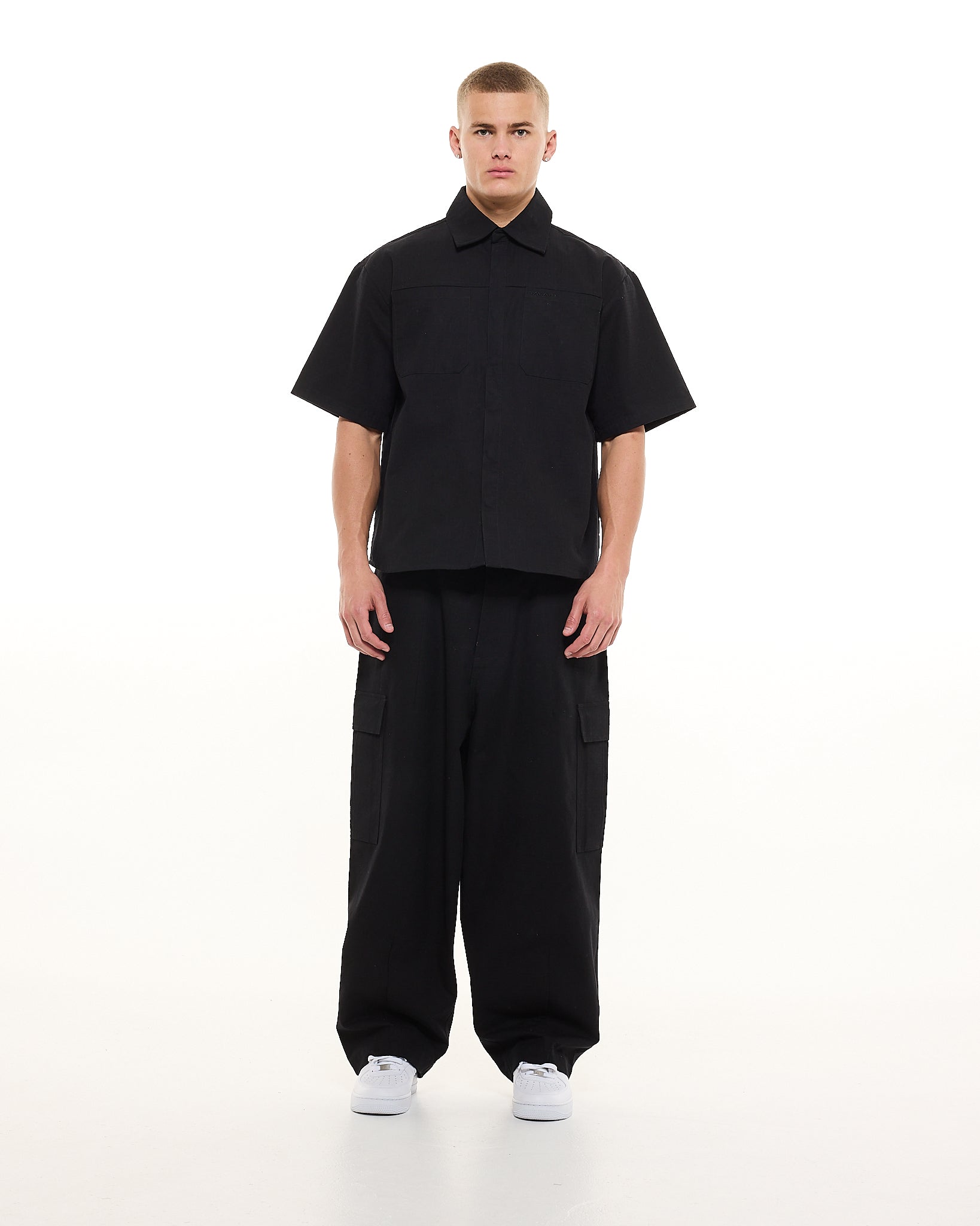 CARGO SS SHIRT - BLACK - SWEATS EU