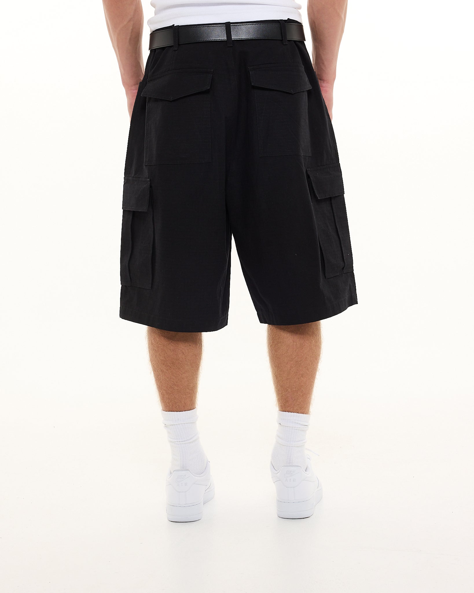 CARGO SHORT - BLACK - SWEATS EU