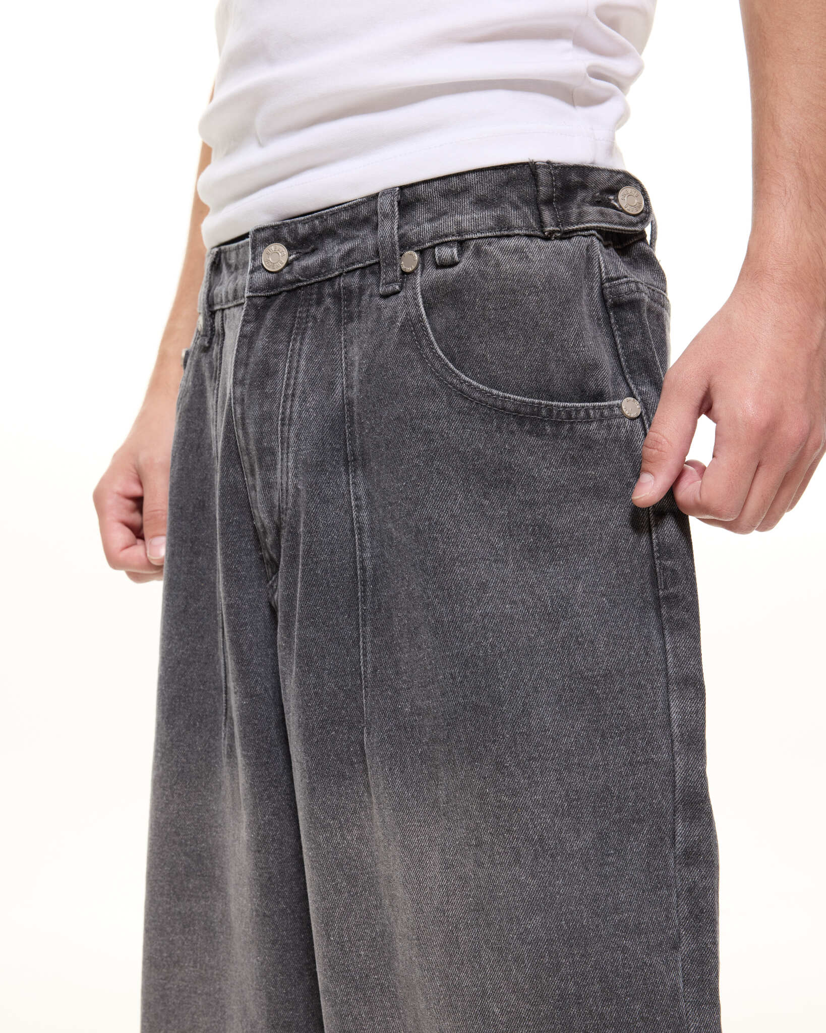DENIM BAGGY JEANS - WASHED BLACK - SWEATS EU