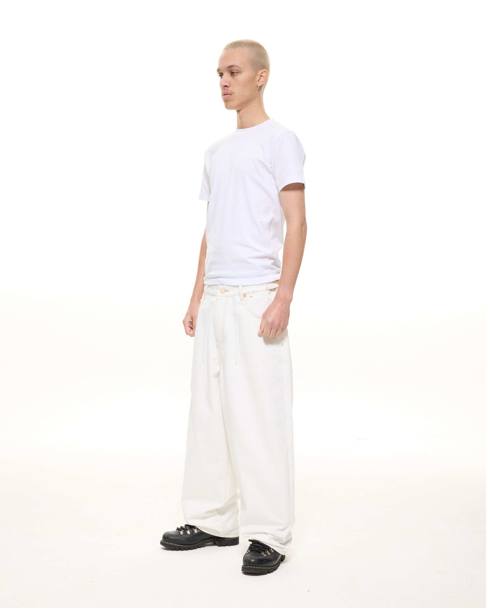 DENIM BAGGY JEANS - WHITE - SWEATS EU