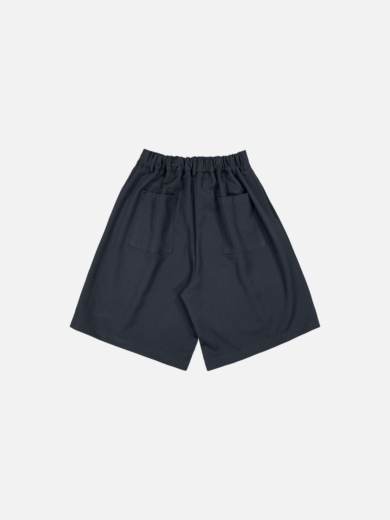 PLEATED SHORT - NAVY - SWEATS EU