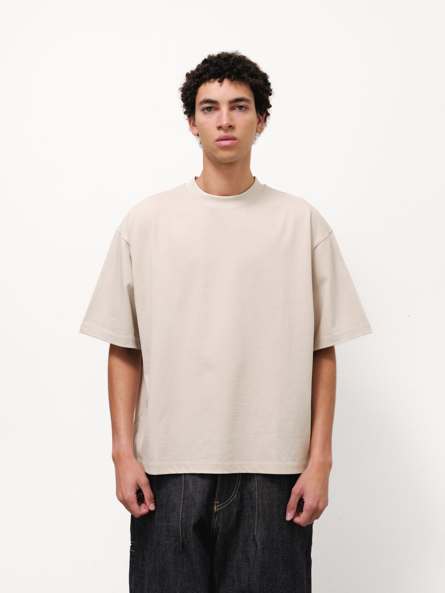 Sweats EU Signature Blank T-Shirt in oat color, plain front view, soft cotton fabric, casual fit, ideal for everyday wear.