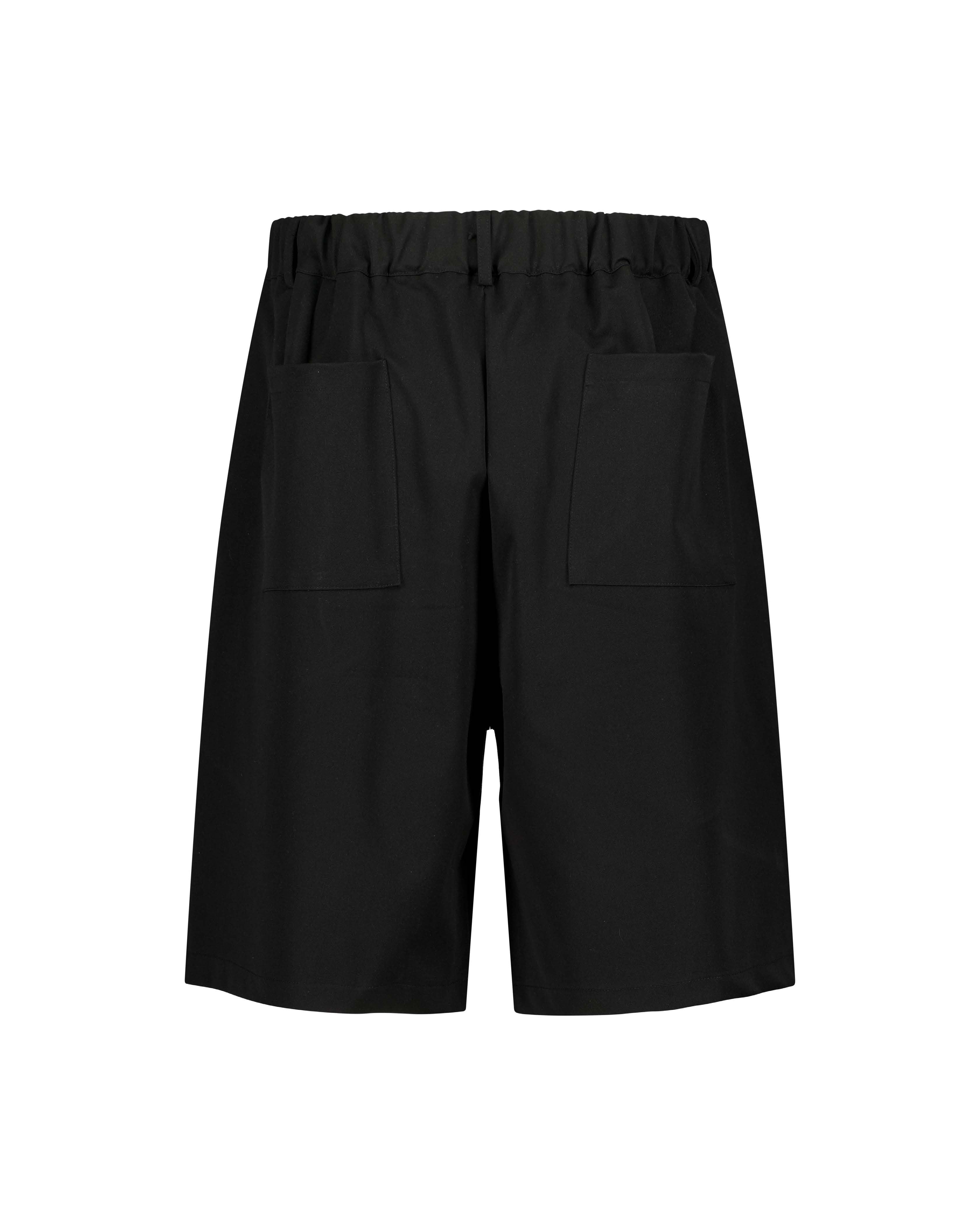 PLEATED SHORT - BLACK