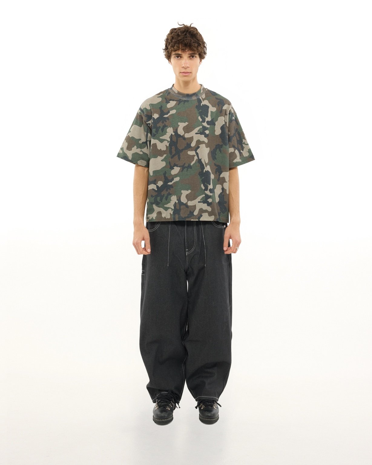 SIGNATURE BLANK T-SHIRT - CAMO - SWEATS EU