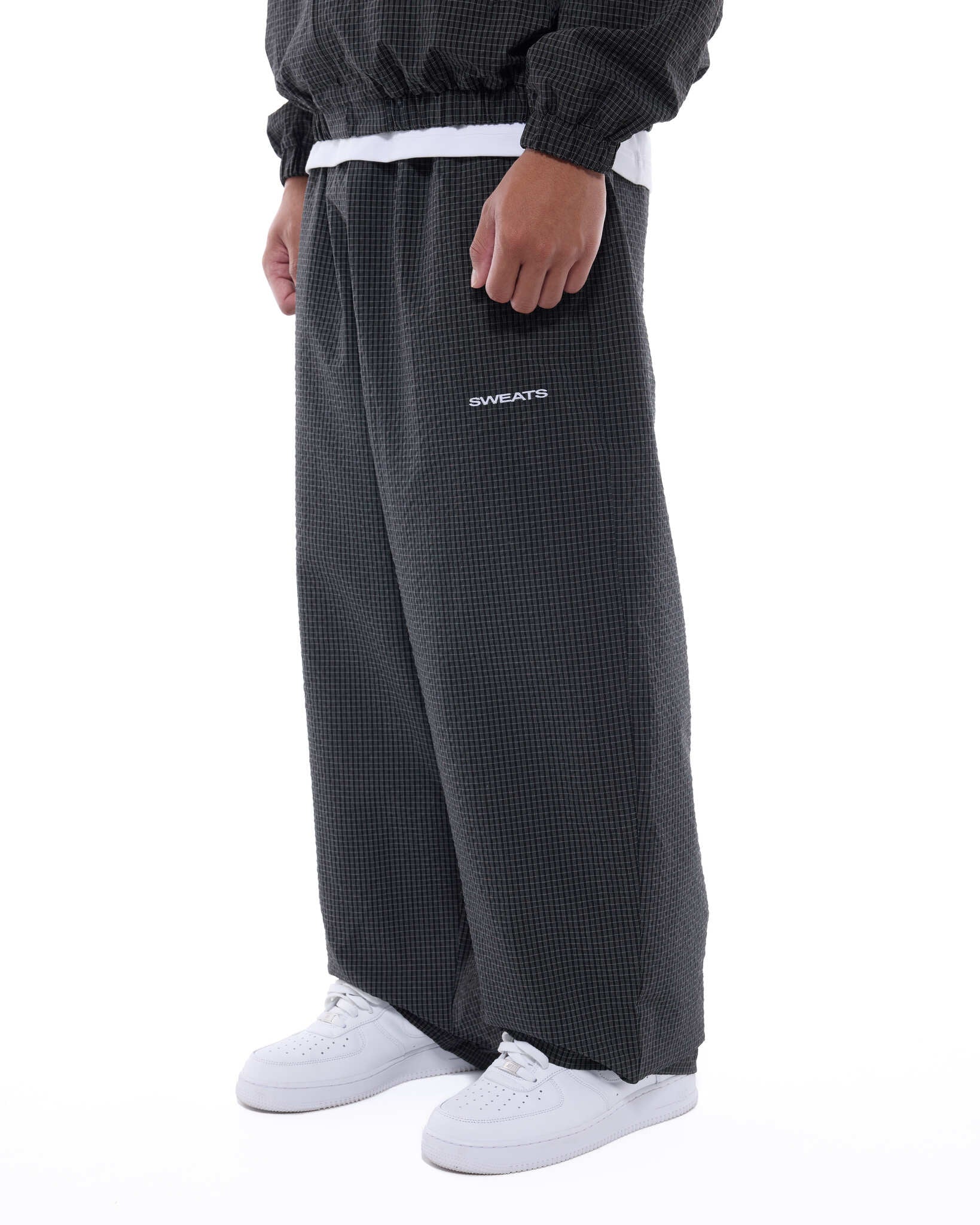 CHECKERED TRACK PANT - BLACK/WHITE - SWEATS EU