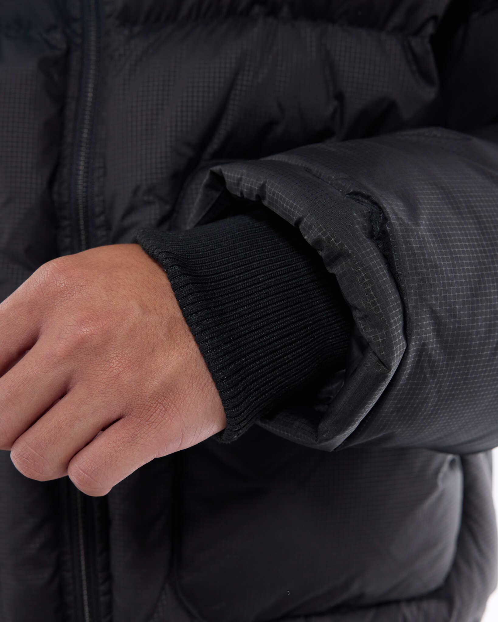 HOODED PUFFER JACKET - BLACK - SWEATS EU