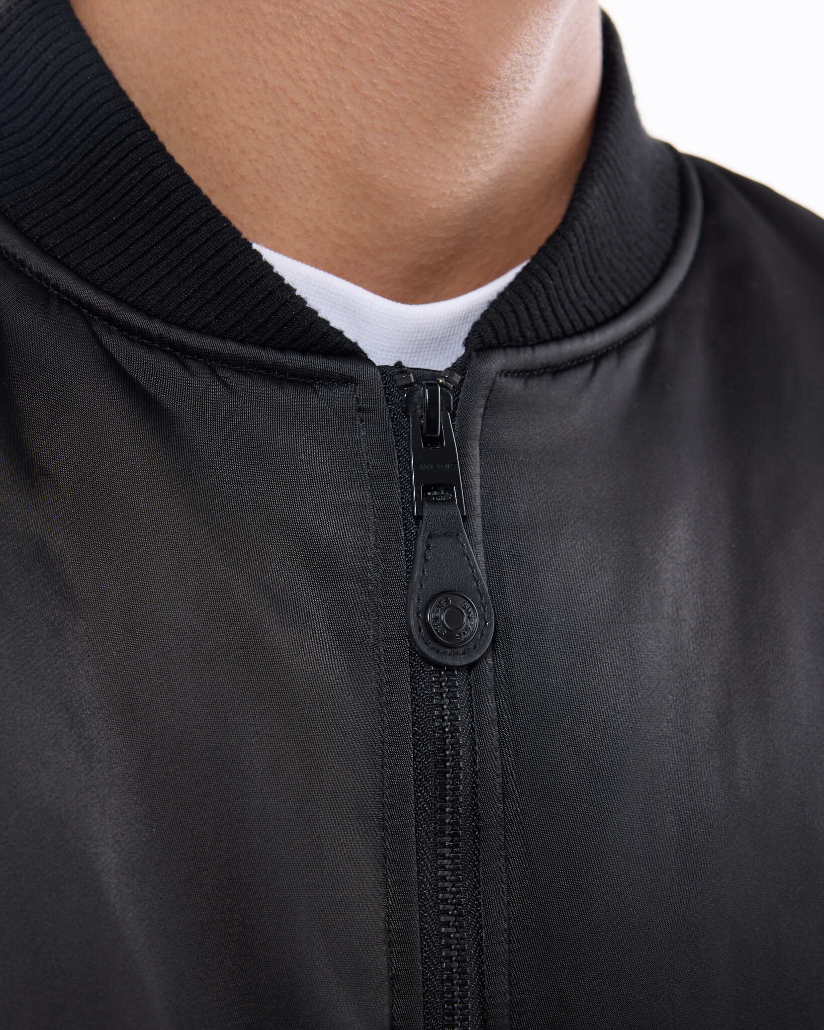 BOMBER JACKET - BLACK - SWEATS EU