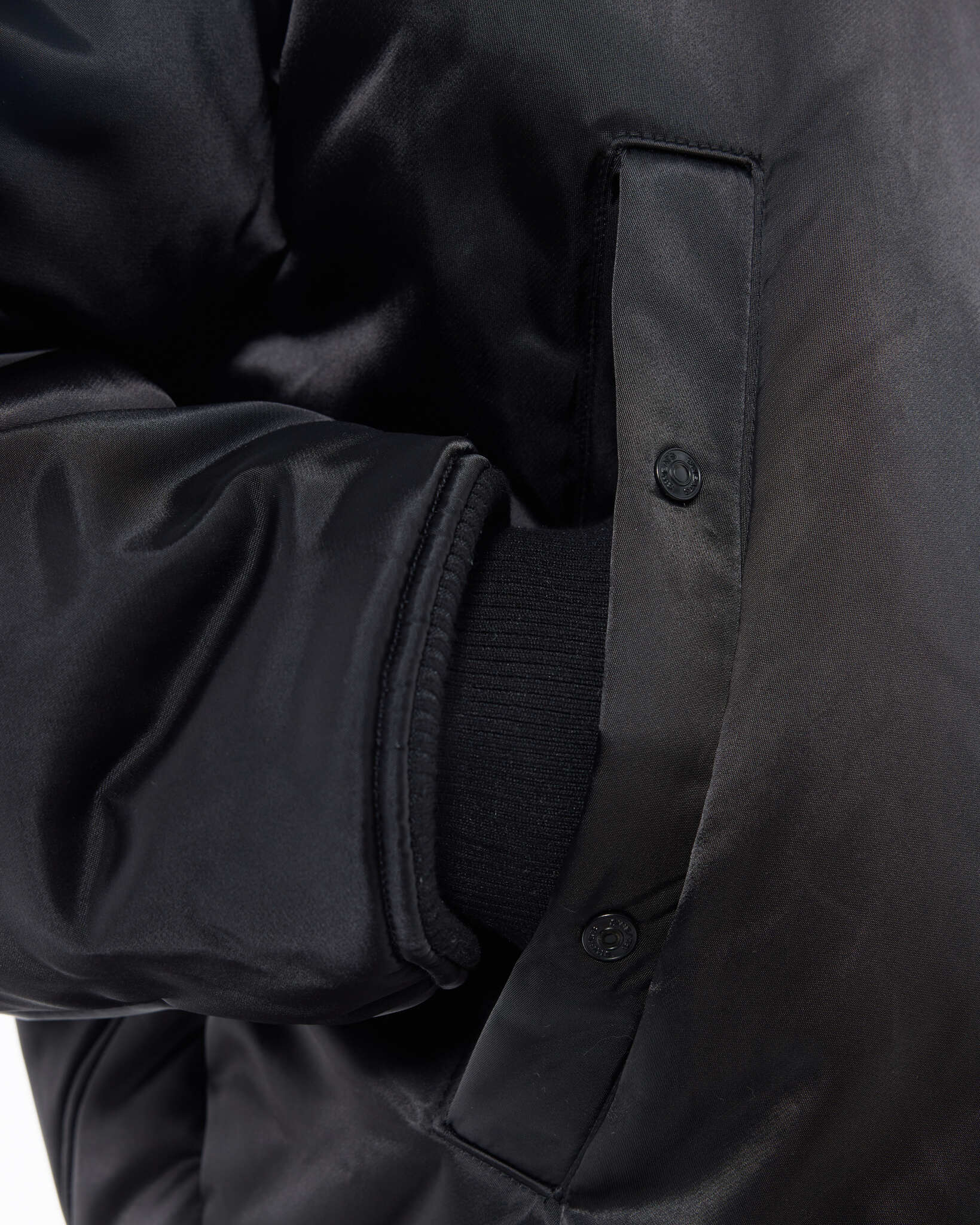 BOMBER JACKET - BLACK - SWEATS EU