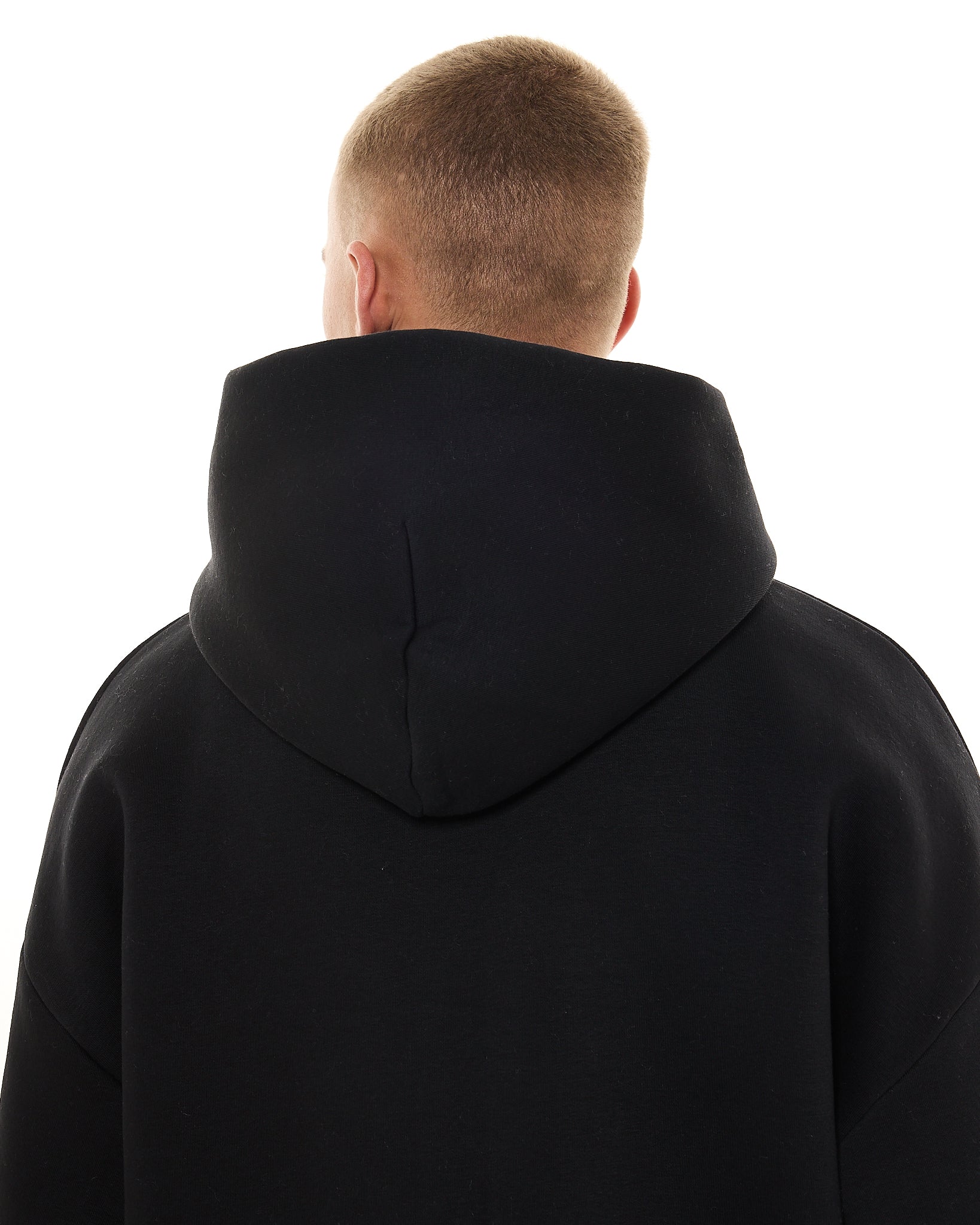 COZY HOODIE - BLACK - SWEATS EU