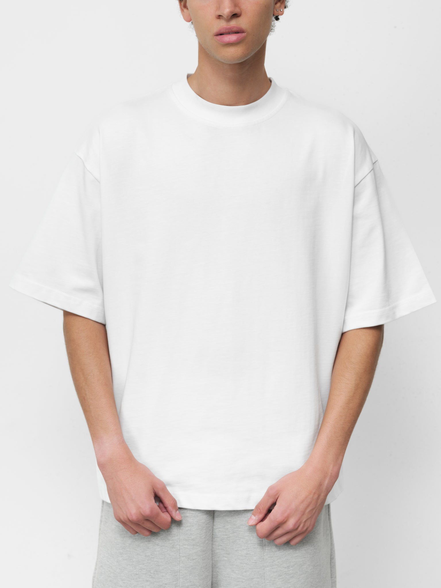 Pure white Signature Blank T-shirt by Sweats EU, front view showing classic crew neck and smooth fabric.