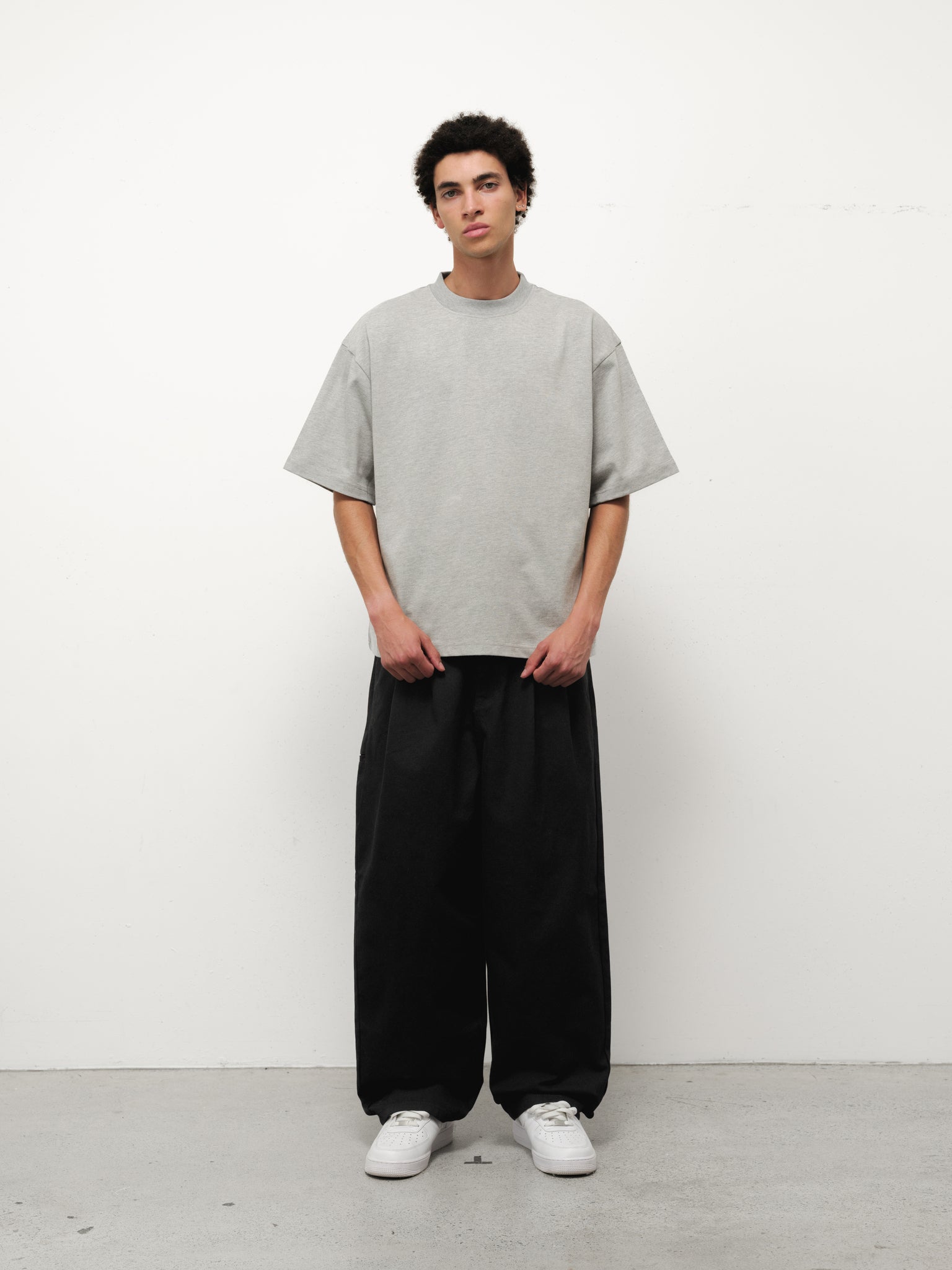 Marle grey Signature Blank T-Shirt by Sweats EU, full shot showing classic crew neck and soft cotton fabric.
